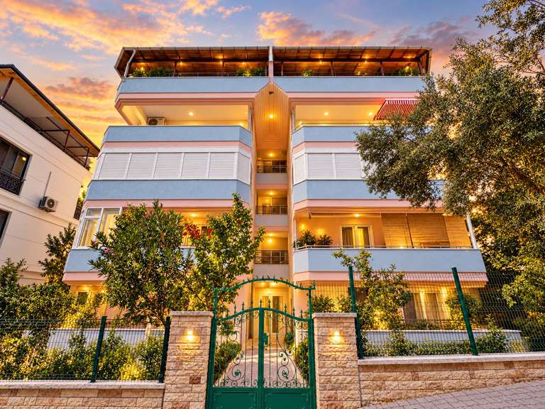 Altınoluk'ta Satılık 3+1 Dubleks Balkonlu Klimalı