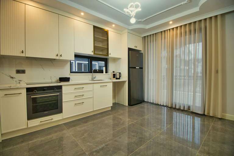 Wohnung 2+1 · Tahtakuşlar