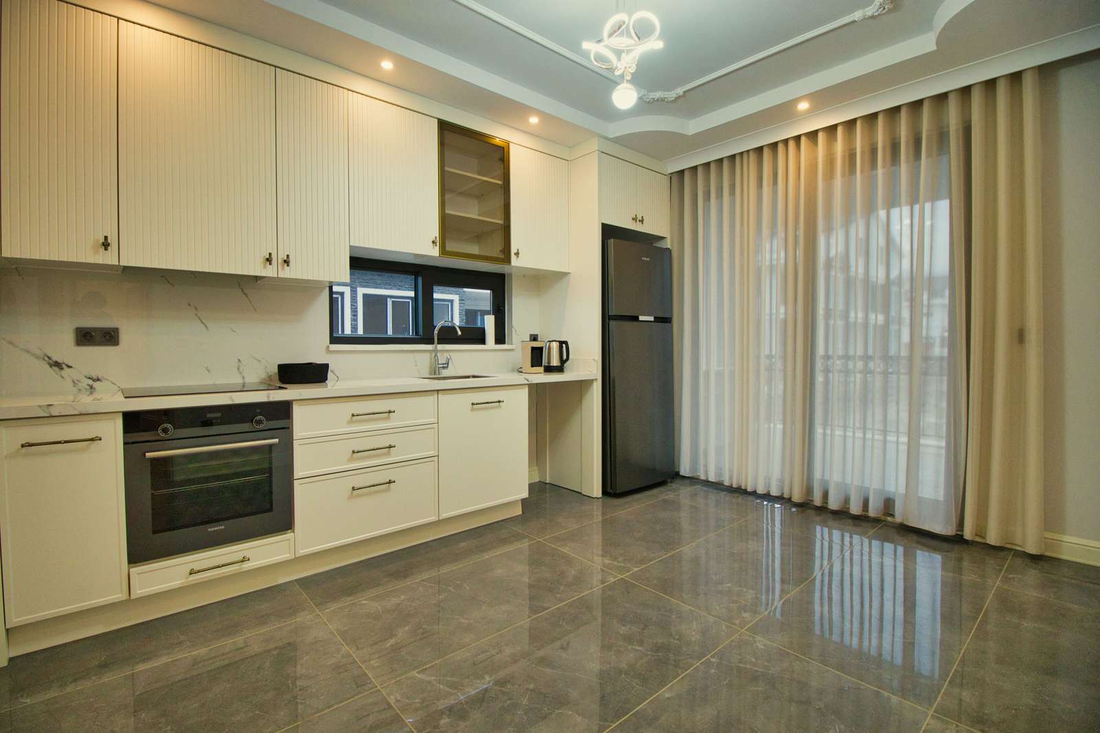 Apartment 2+1 · Tahtakuşlar