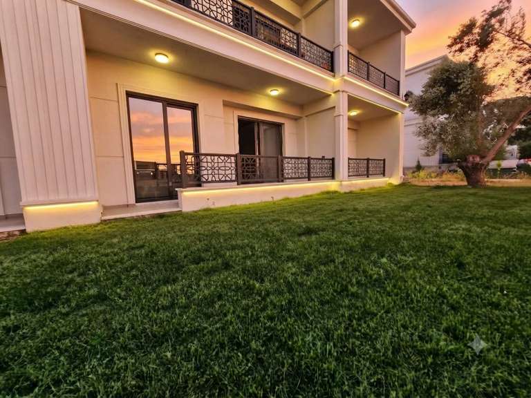 Güre'de Satılık 1+1 Daire, Merkezde, Eşyalı, Bahçeli, Yerden Isıtmalı